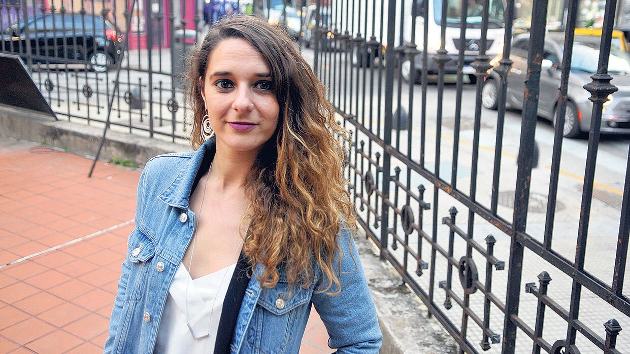 Vera evalúa que la participación masiva en el 8M se debió, también, a que “la pobreza tiene rostro de mujer”.