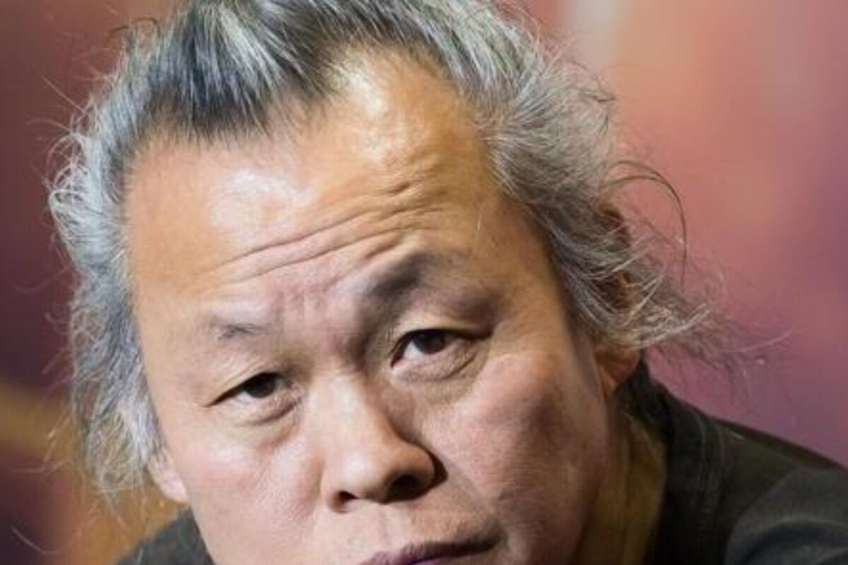 La muerte de Kim no se produjo en su país natal sino en un hospital de Letonia, donde se encontraba en busca de residencia.