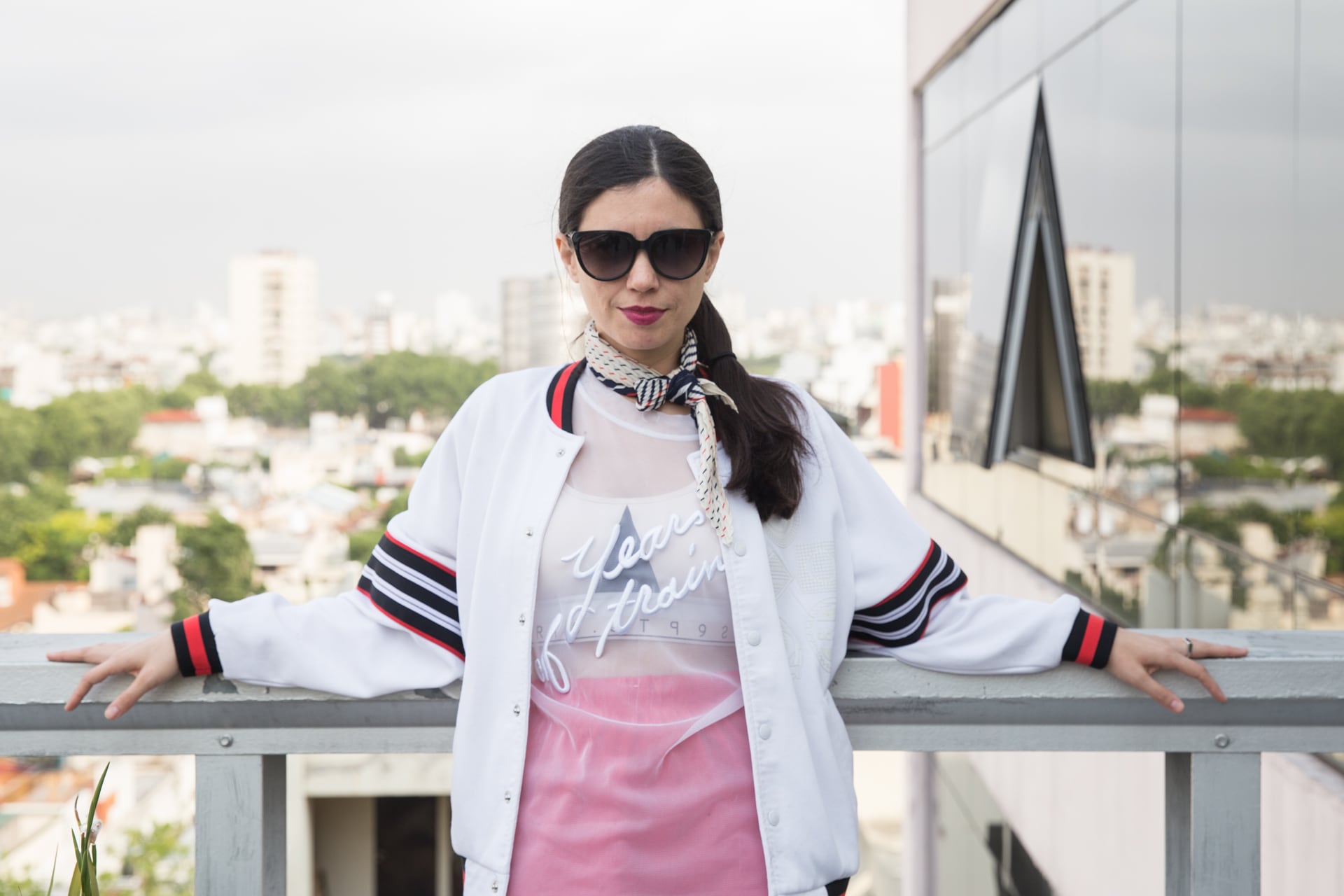 Javiera Mena está entre las diez músicas latinoamericanas más influyentes, según una encuesta entre gente de la industria.  