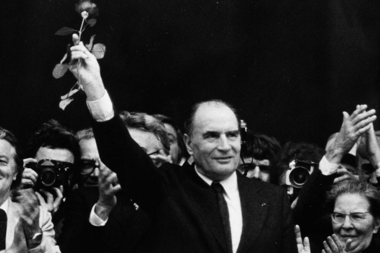Mitterrand en mayo de 1981,el apogeo delsocialismo francés.