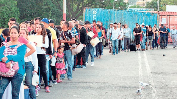 El puente internacional Simón Bolívar entre Táchira y Cúcuta fue reabierto este fin de semana.