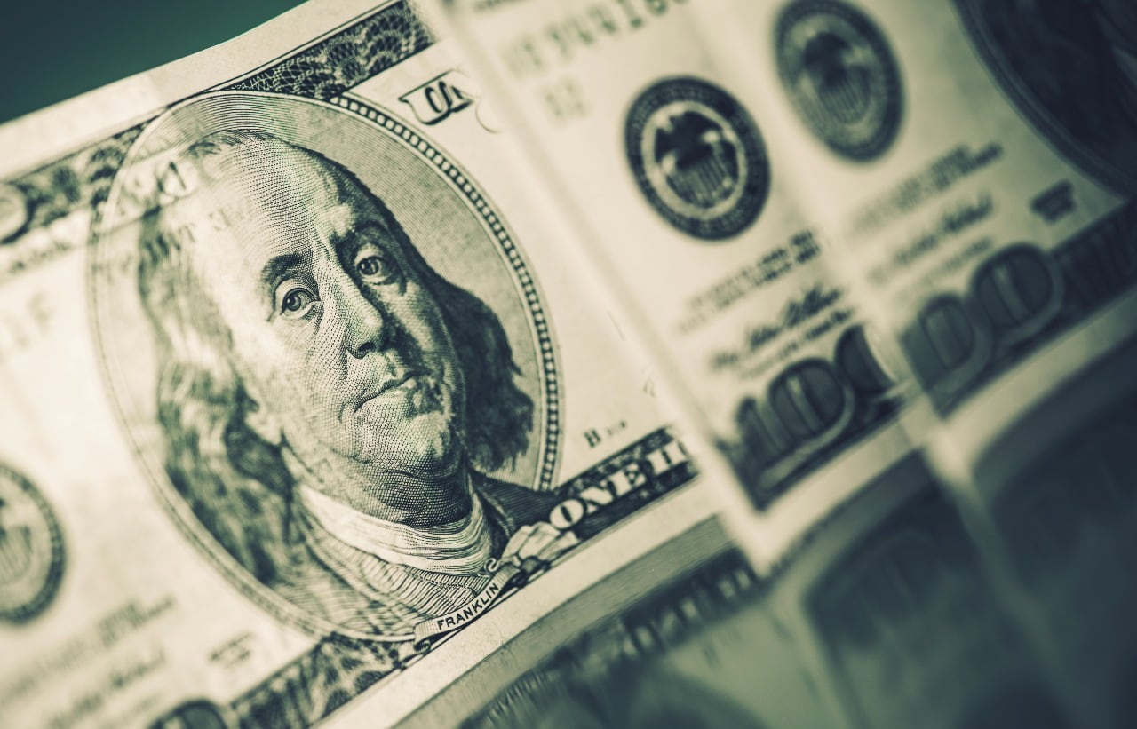 En el mercado de cambio los operadores estimaron que el Banco Central vendió 44 millones de dólares. 