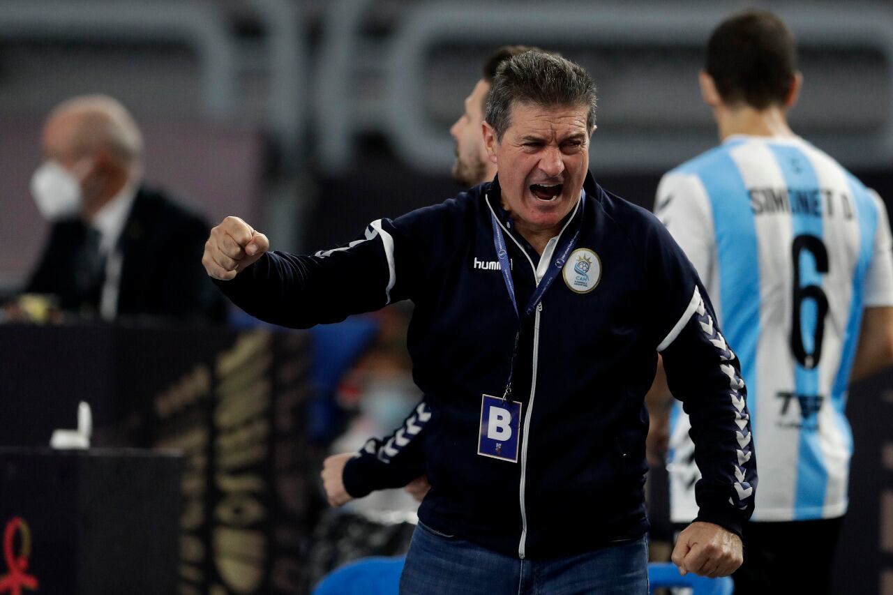 Cadenas, y un Mundial histórico.