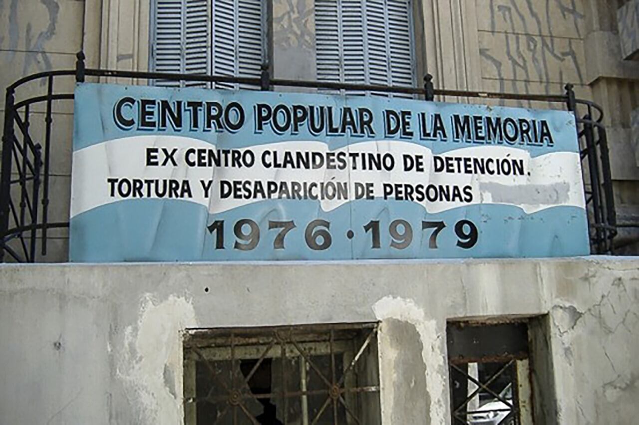 Sheraton funcionó entre 1976 y 1978 en la Comisaría de Villa Insuperable.
