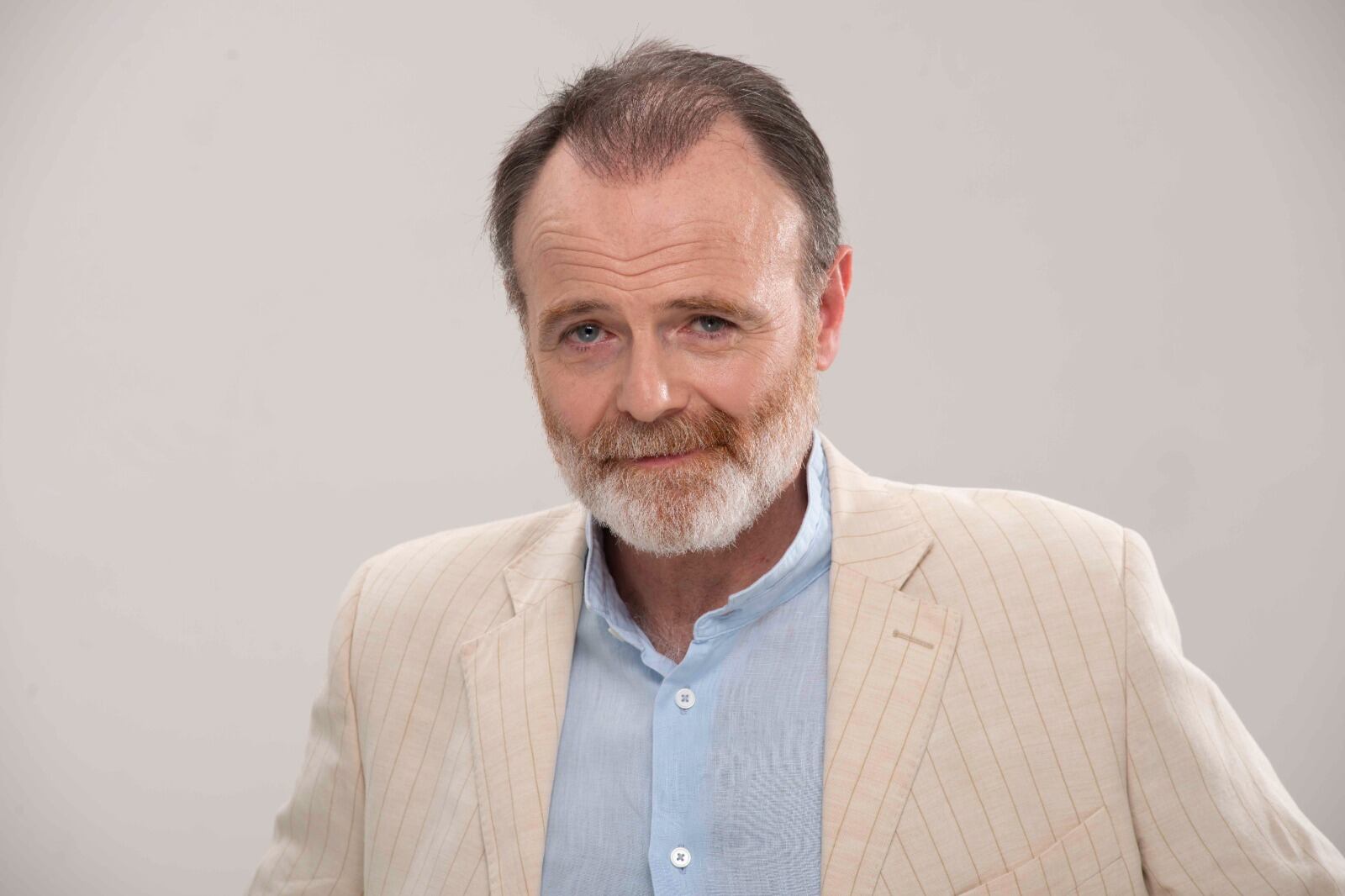 Machín nació en Rosario en 1968