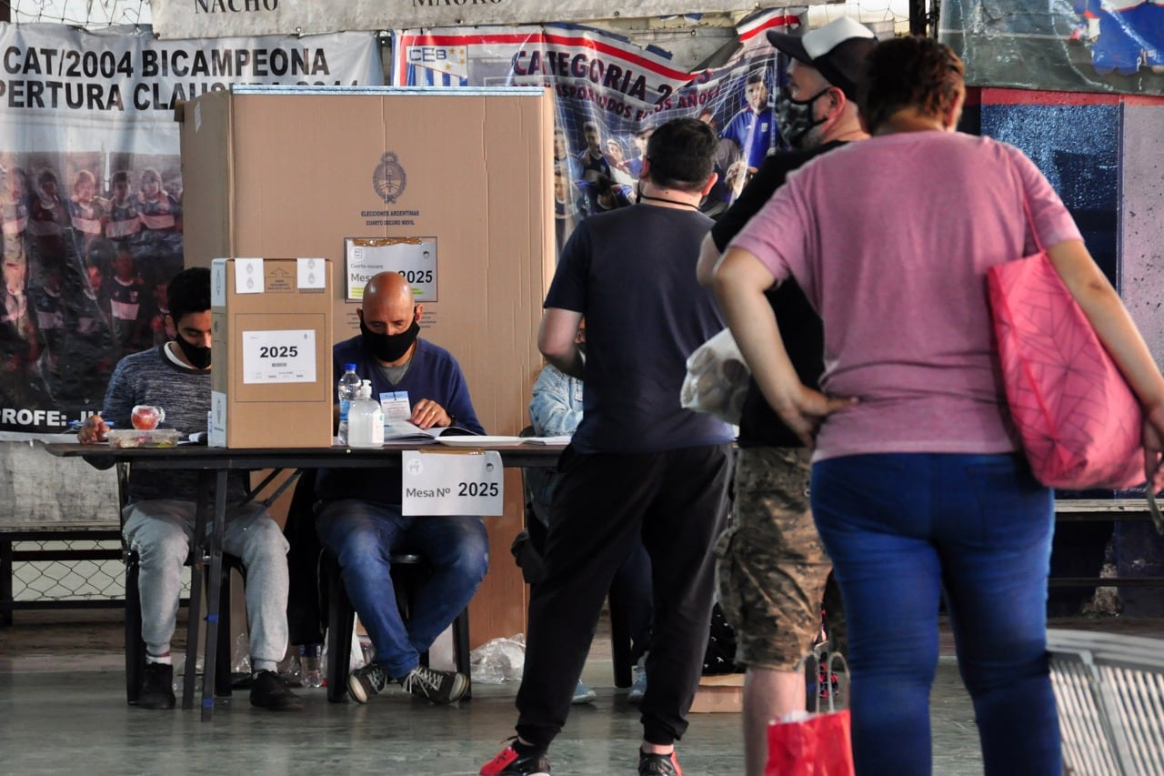 Minutos antes del cierre de los comicios.