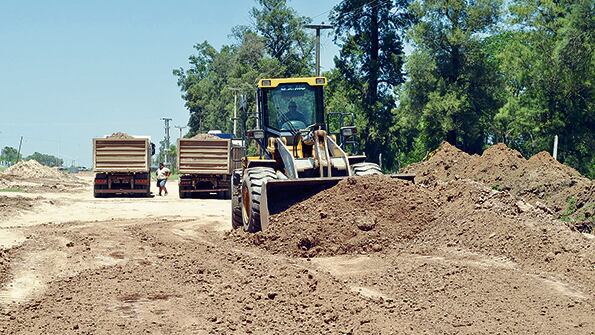 A las causas de desaliento en el sector privado, se suma el fuerte ajuste de la obra pública.