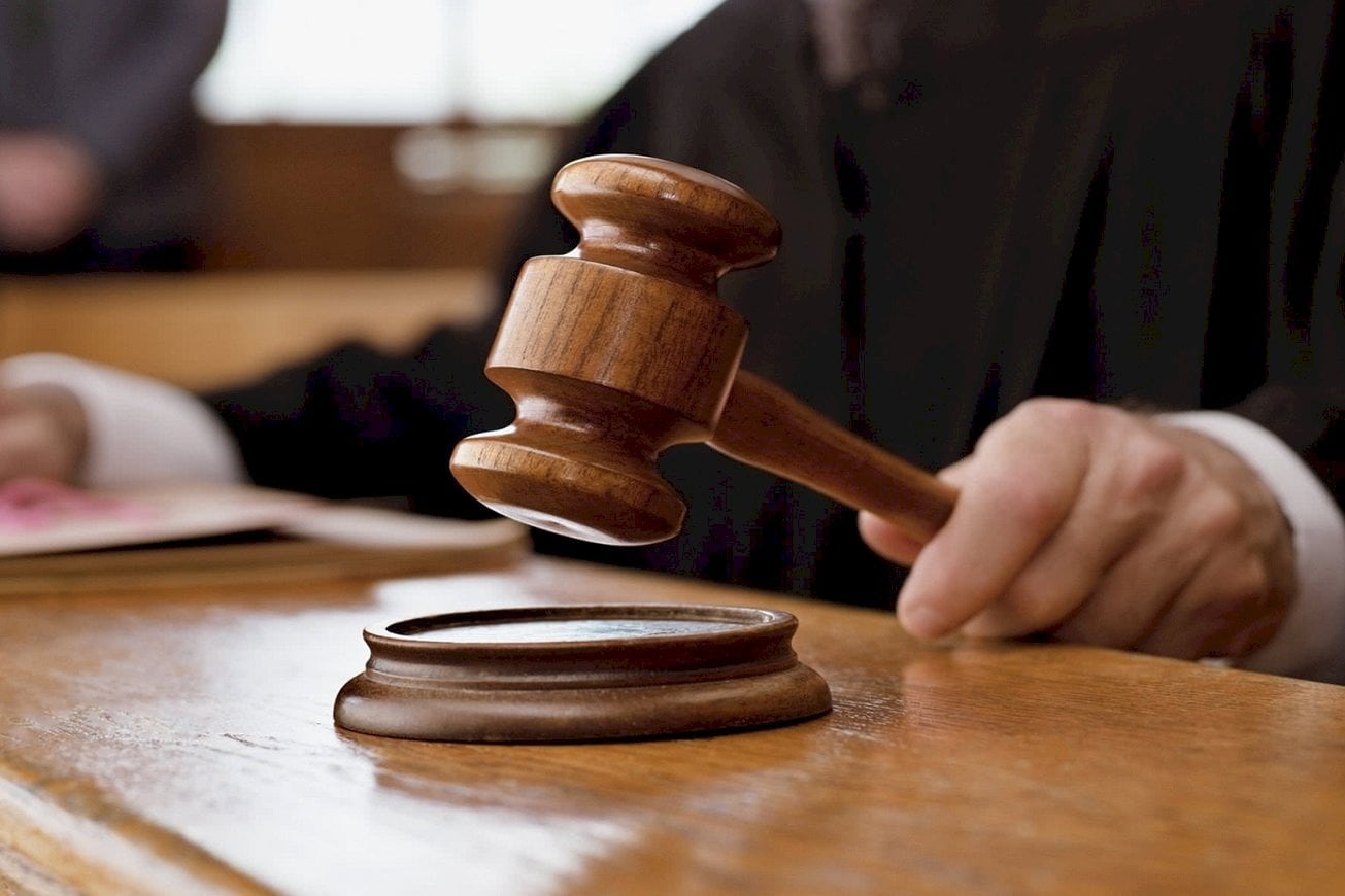 El martillo podría aparecer en los estrados judiciales argentinos.