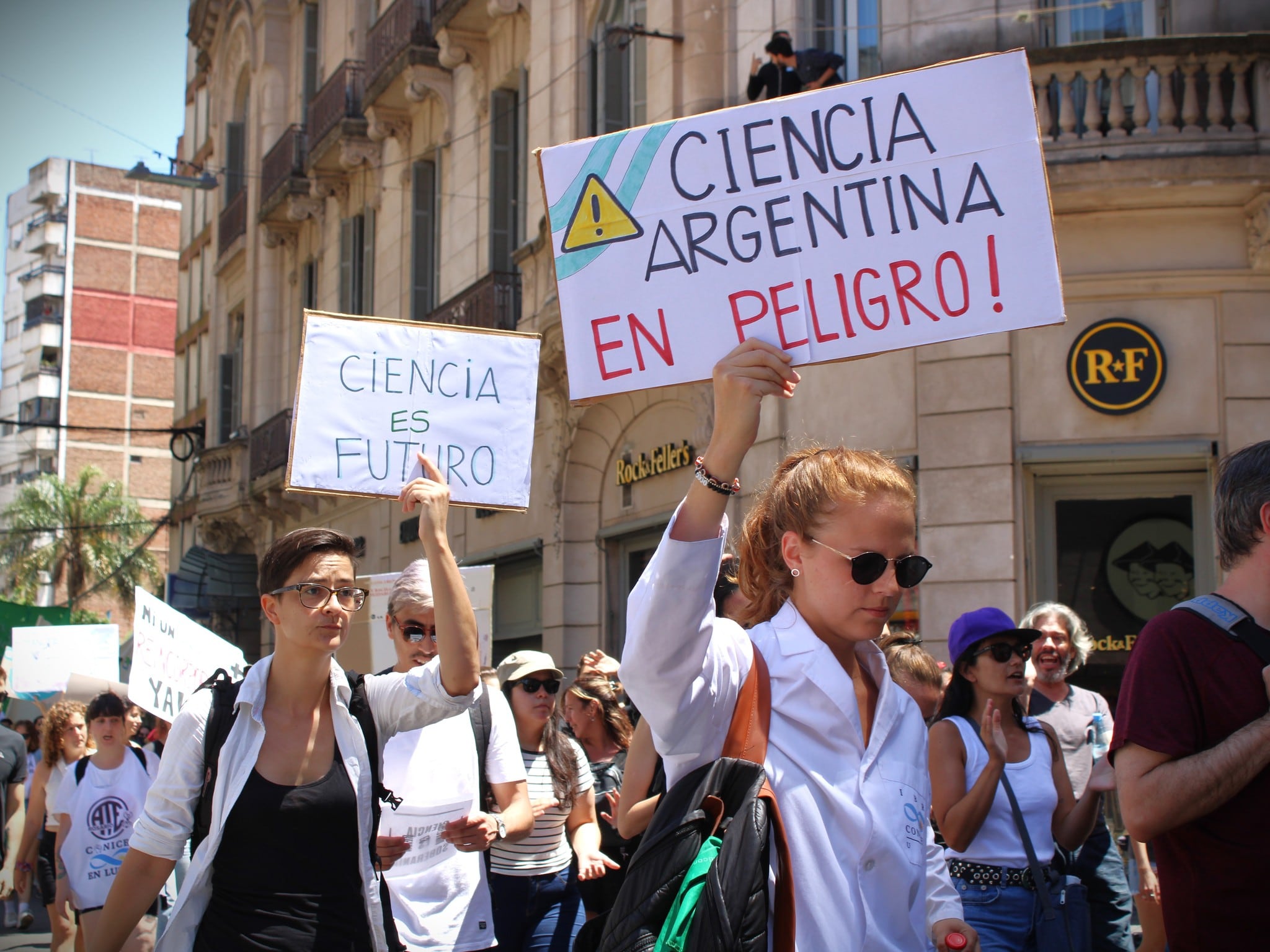 El presupuesto científico terminó un 33 por ciento debajo de 2023.