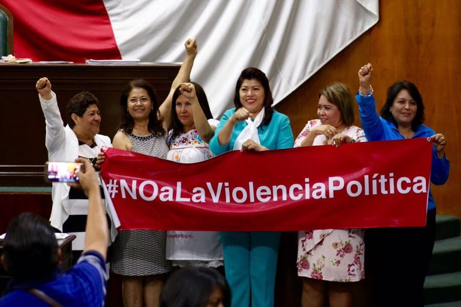 En 2020, las diputadas mexicanas del Congreso de Morelos celebraban la reforma de la Ley de Acceso de las Mujeres a una Vida Libre de Violencias, que tipifica la violencia política de género