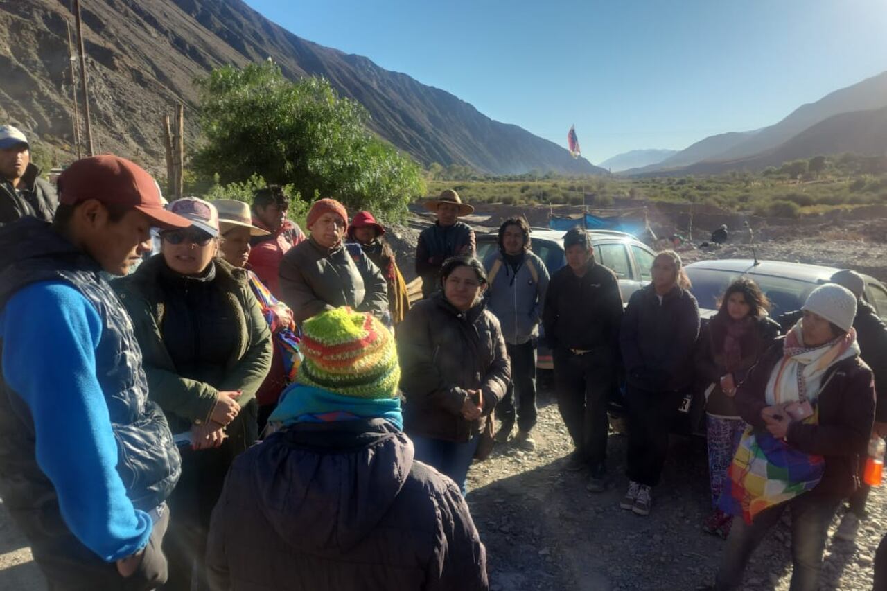 Comunidades en resistencia en el cruce de ruta 9 y 52 entrando a Purmamarca