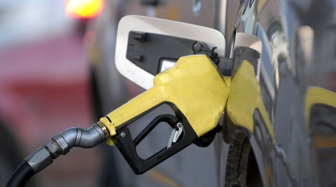 Las estaciones de servicio aumentaron hasta un 10% sus precios de surtidor.