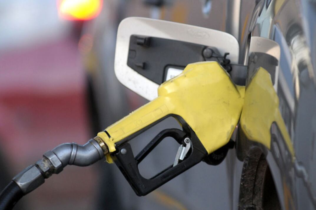 Las estaciones de servicio aumentaron hasta un 10% sus precios de surtidor.