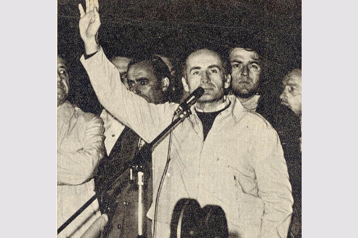 Mario Ángel Hernández, militante y abogado de presos políticos, asesinado en un vuelo de la muerte.