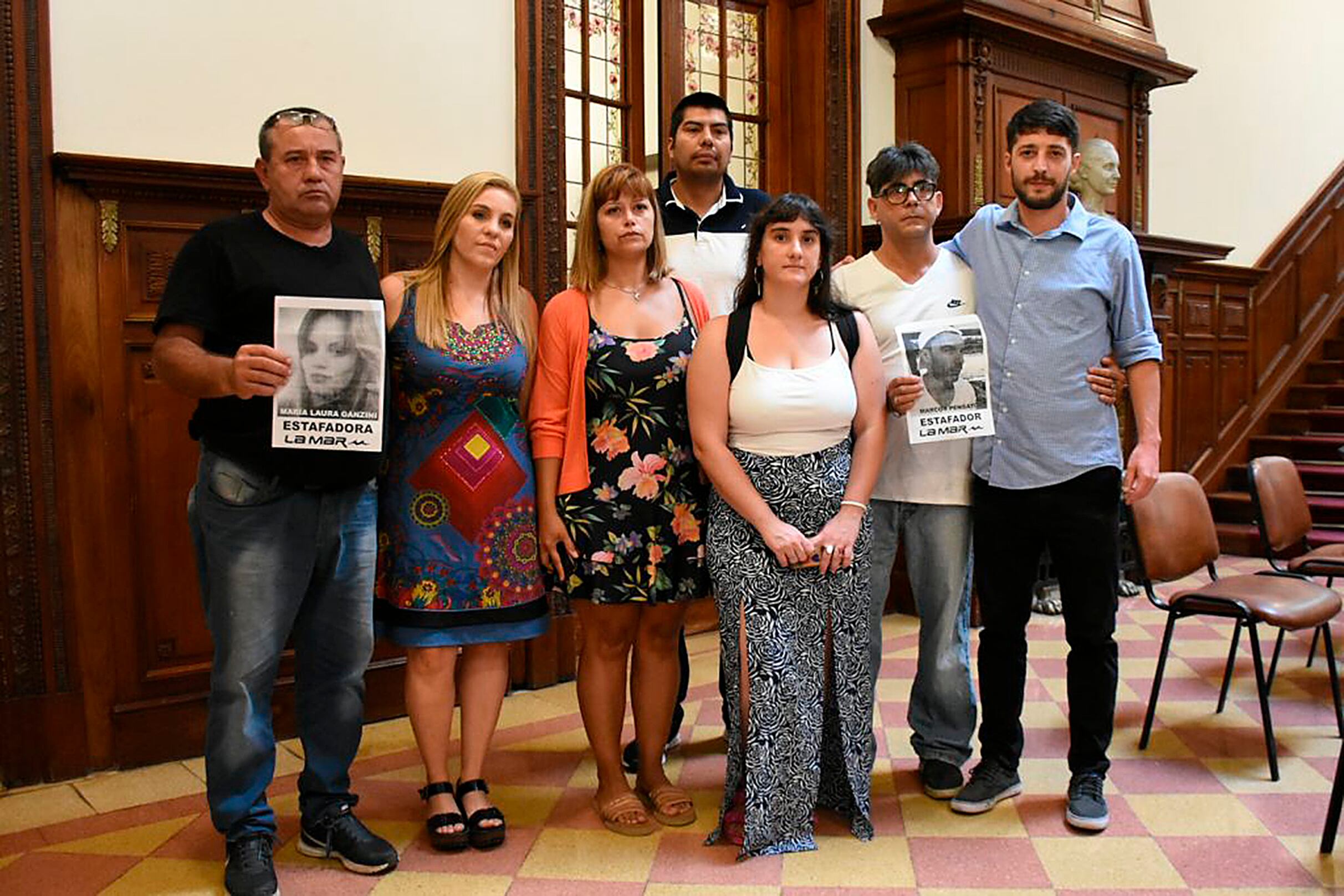 Gigliani, Magnani, Giménez y Salinas recibieron a los trabajadores virtualmente despedidos.