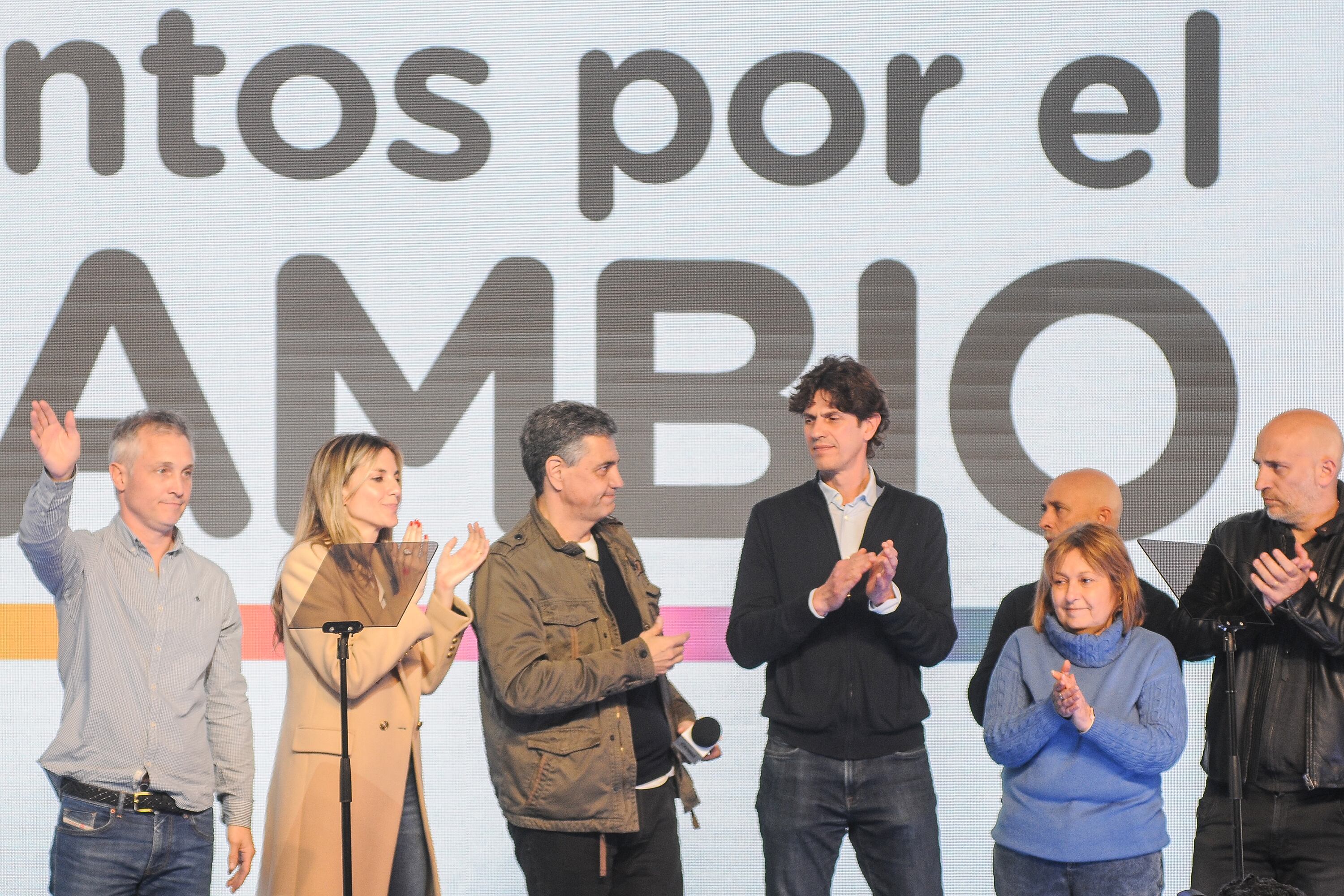 Jorge Macri se impuso sobre Martín Losuteau por un escaso margen.