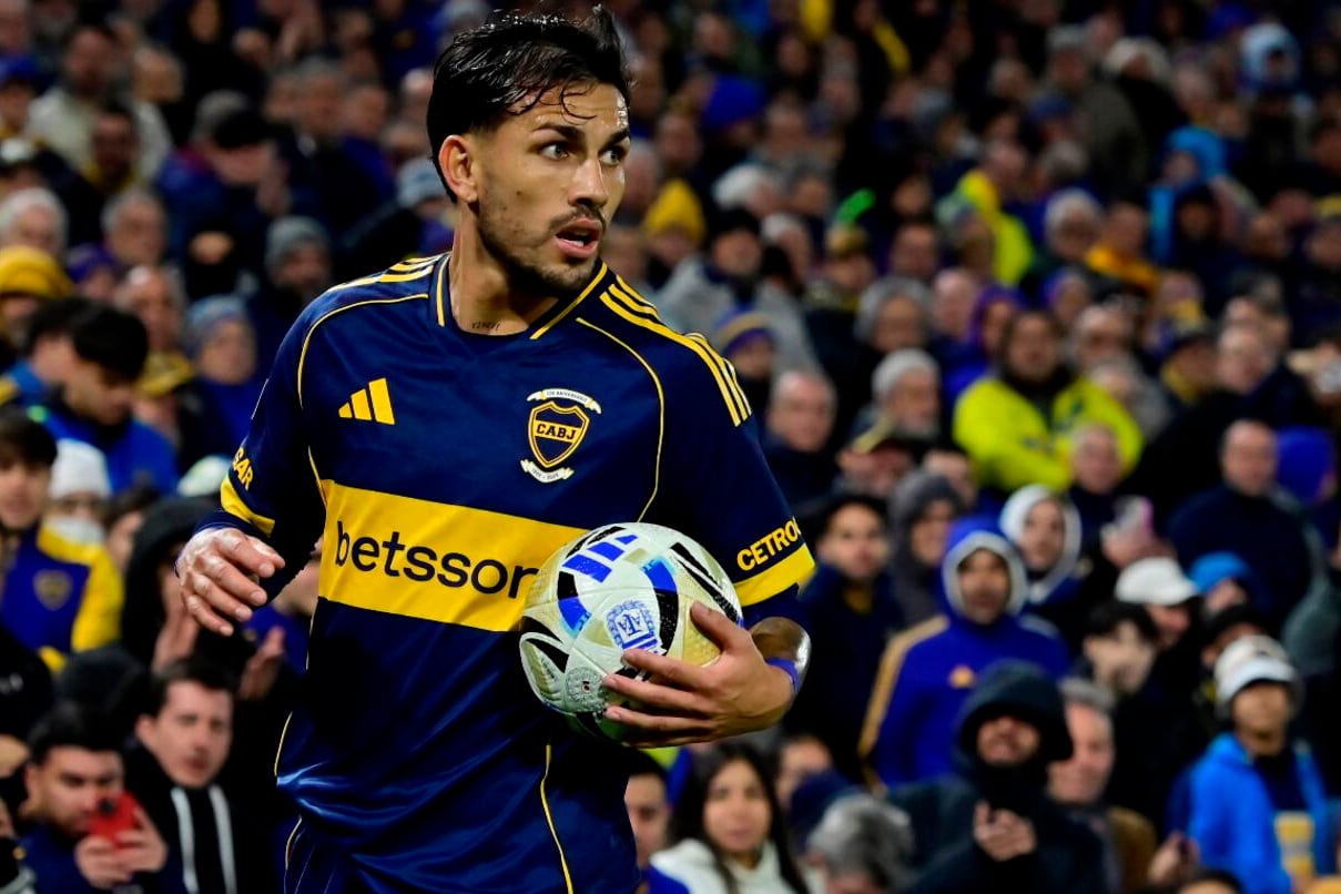 Leandro Paredes, de buena actuación ante los mendocinos.