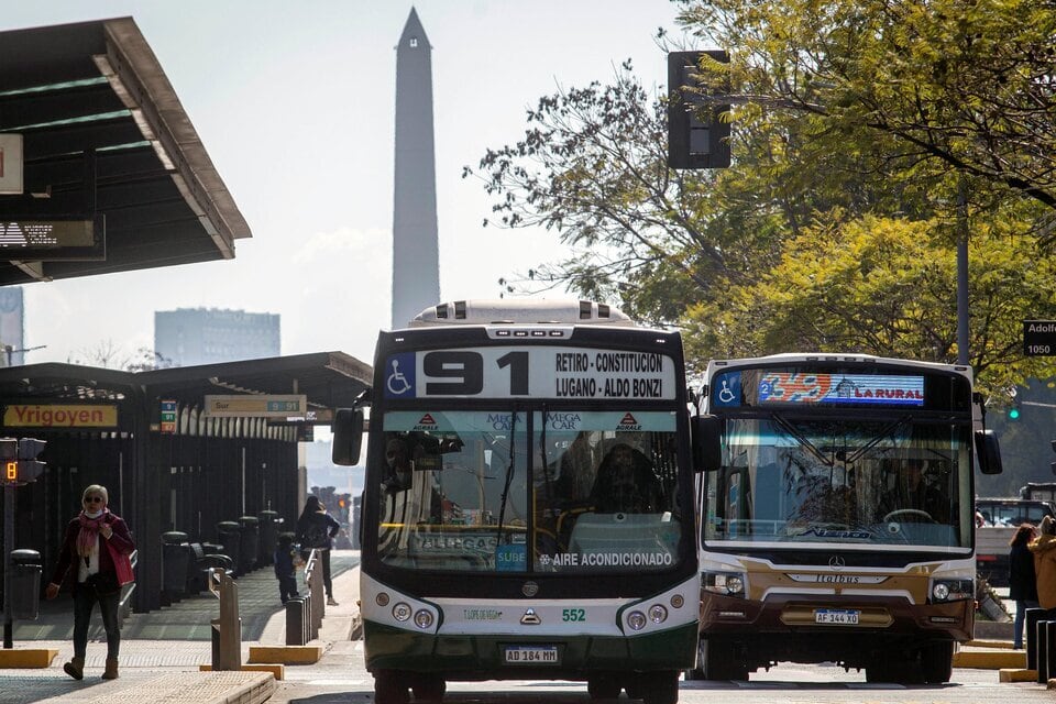 La UTA anunció un paro de colectivos para el martes 30 de mayo. Imagen: NA.