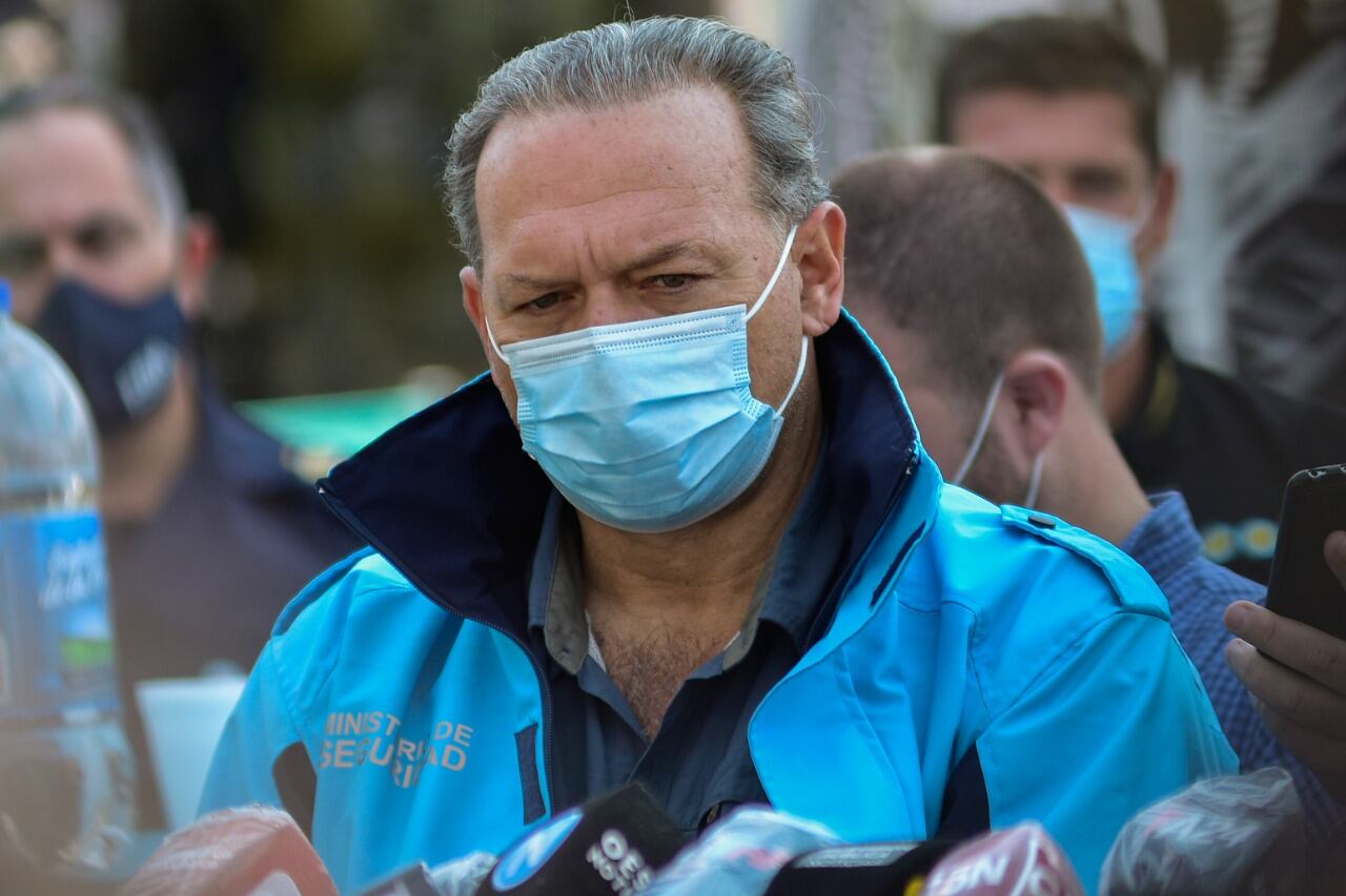 Sergio Berni defendió la forma en que la policía actuó en el caso de Chano Charpentier y volvió a instalar la discusión sobre el uso de pistolas Taser.