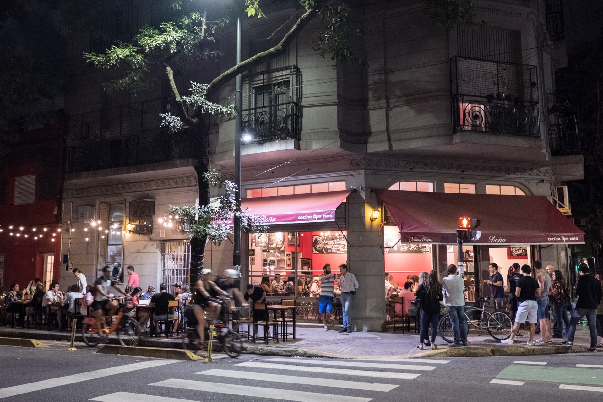 Almagro se fragmentó y expandió su identidad con ofertas gastronómicas, espacios culturales y alta accesibilidad.