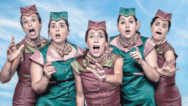 El humor atraviesa A esta altura, que va los viernes en el Centro Cultural de la Cooperación.