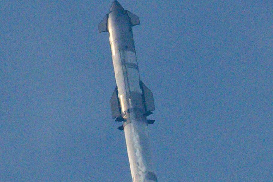 SpaceX lanzó con éxito la tercera prueba de su cohete Starship.