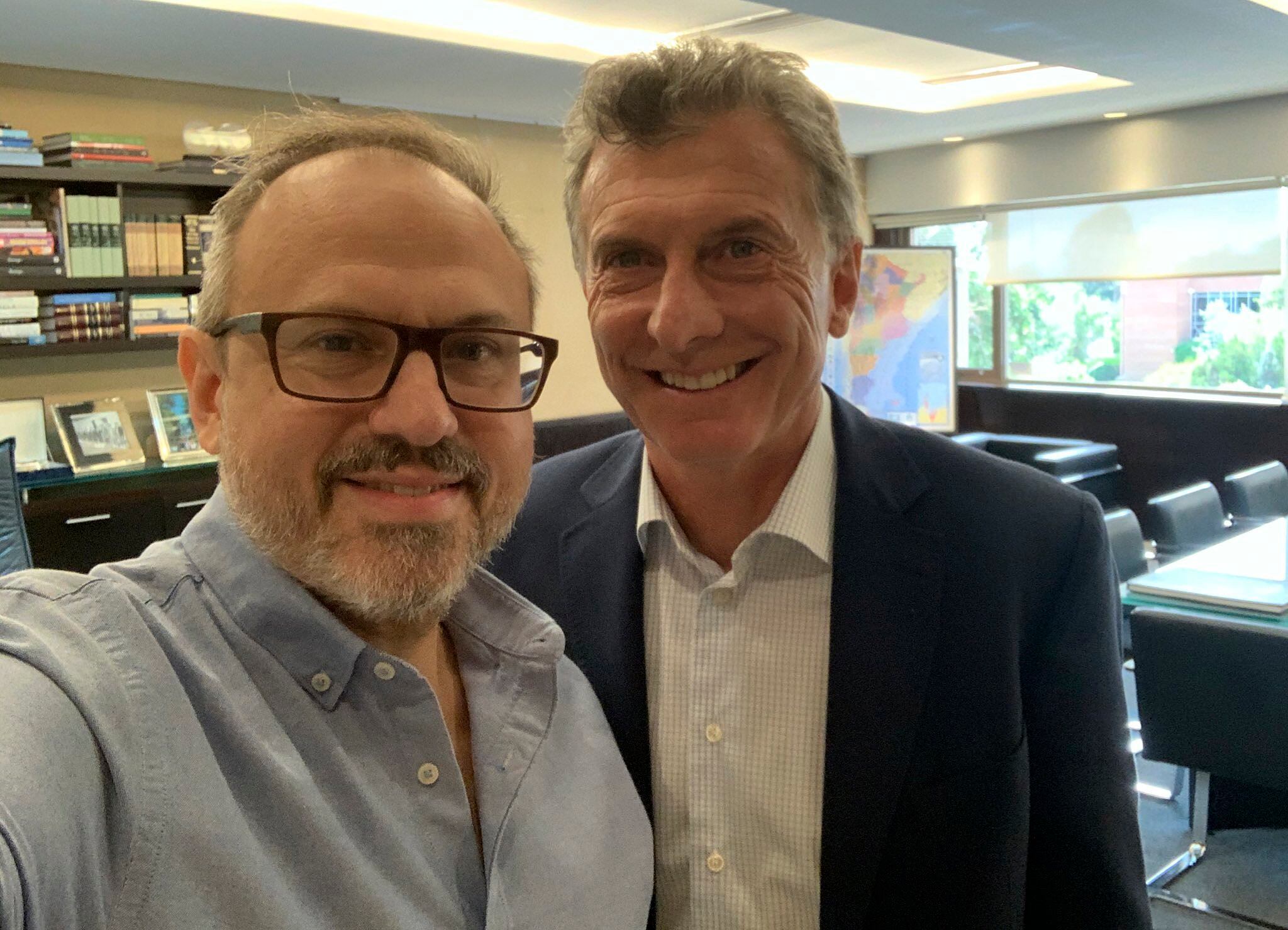 El ex presidente Mauricio Macri y el intendente de Tres de Febrero, Diego Valenzuela.