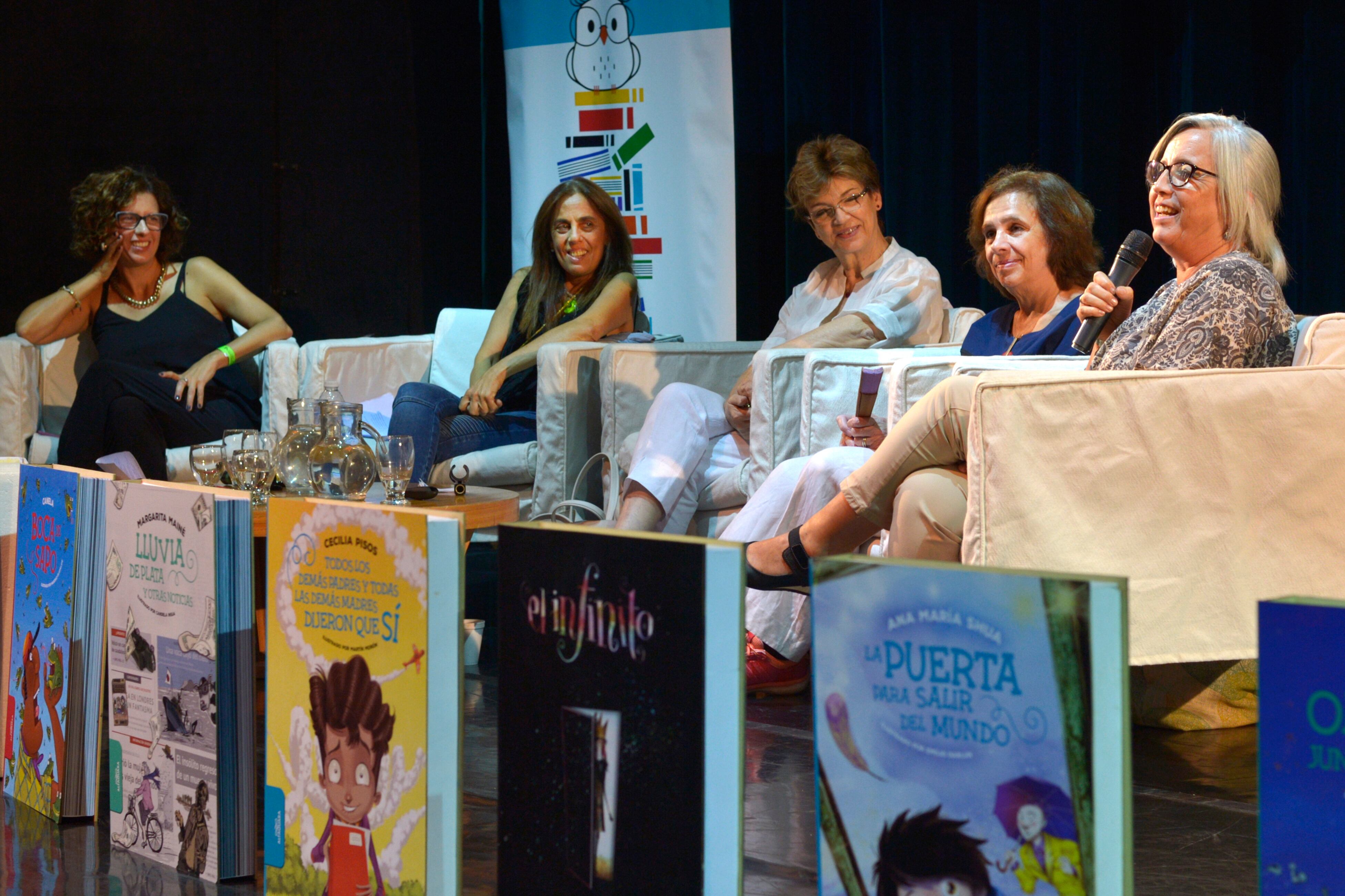 Las autoras contaron cómo nacieron y cómo "crecieron" estos libros.