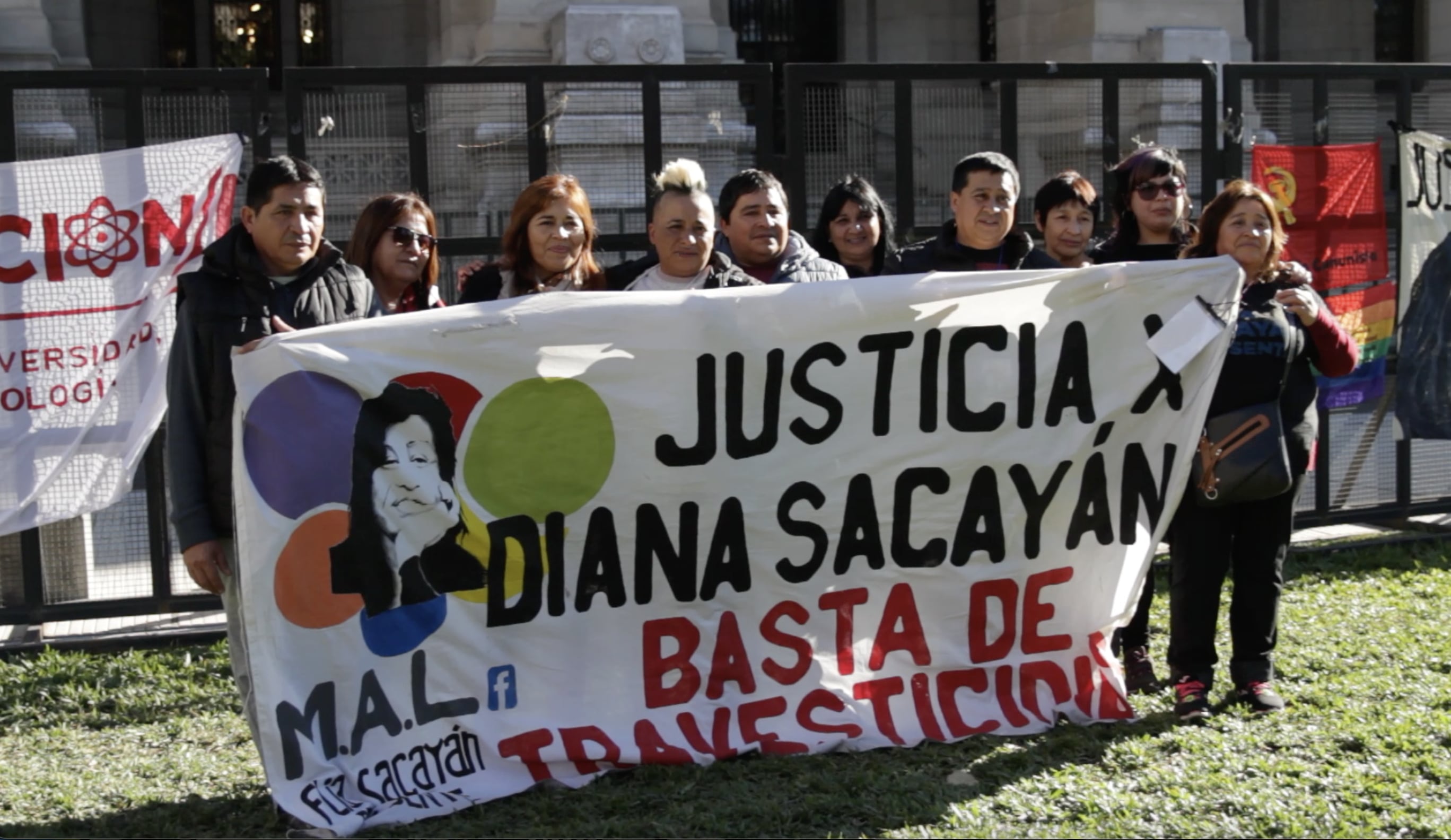 Say Sacayán y las históricas compañeras de Diana de la agrupación que ella creó, M.A.L (Movimiento Antidiscriminatorio de Liberación)