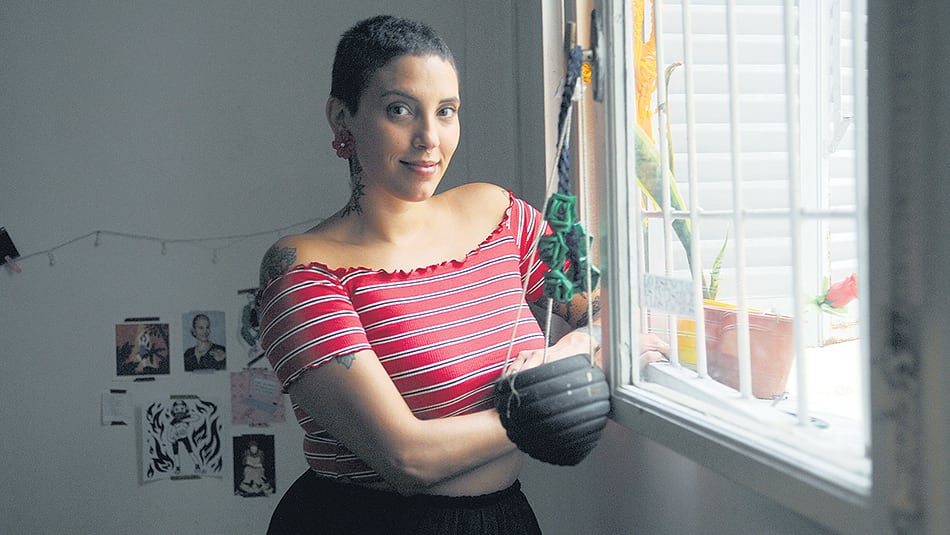 Copello, además de humorista gráfica, es locutora y conduce el programa radial Wachas.
