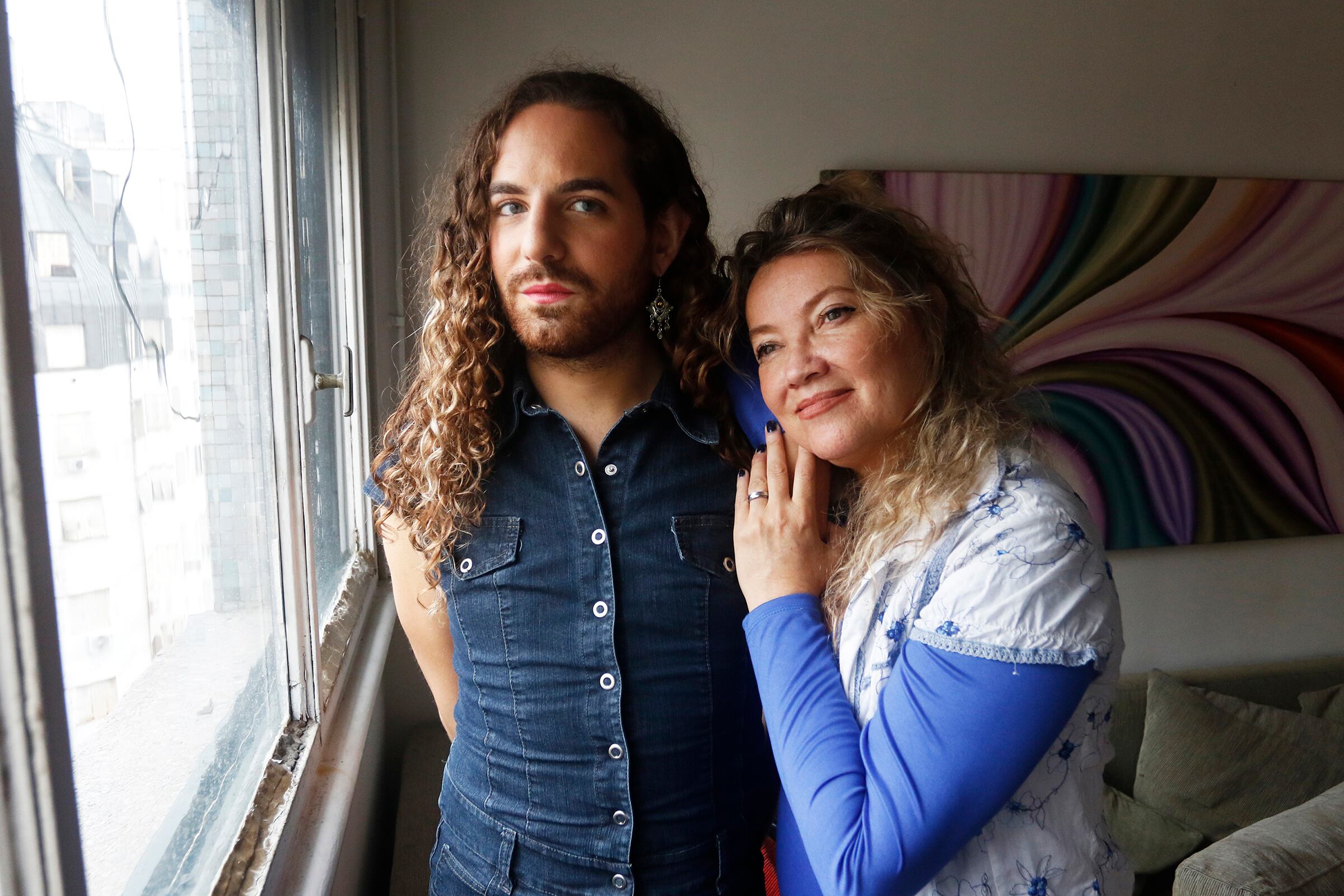 "Este presente es lo nuevo que ya nació conviviendo y queriendo ganar lugar a lo viejo."