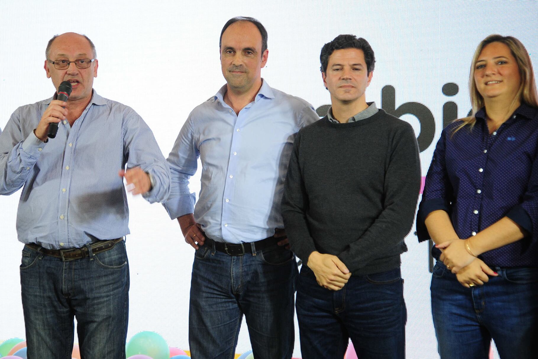 José Corral apostó por candidatos de escaso conocimiento público y ganó.