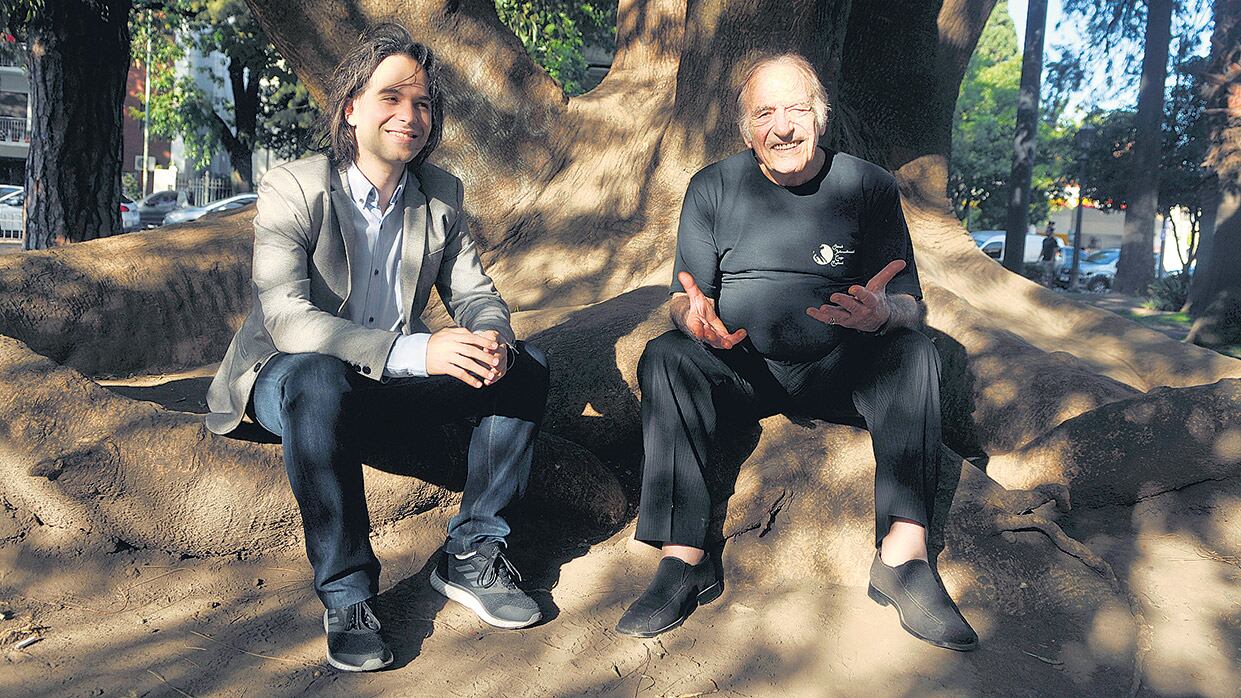 Lavandera y Estrella. Los separan más de cuarenta años. Son dos de los más destacados pianistas de la actualidad.