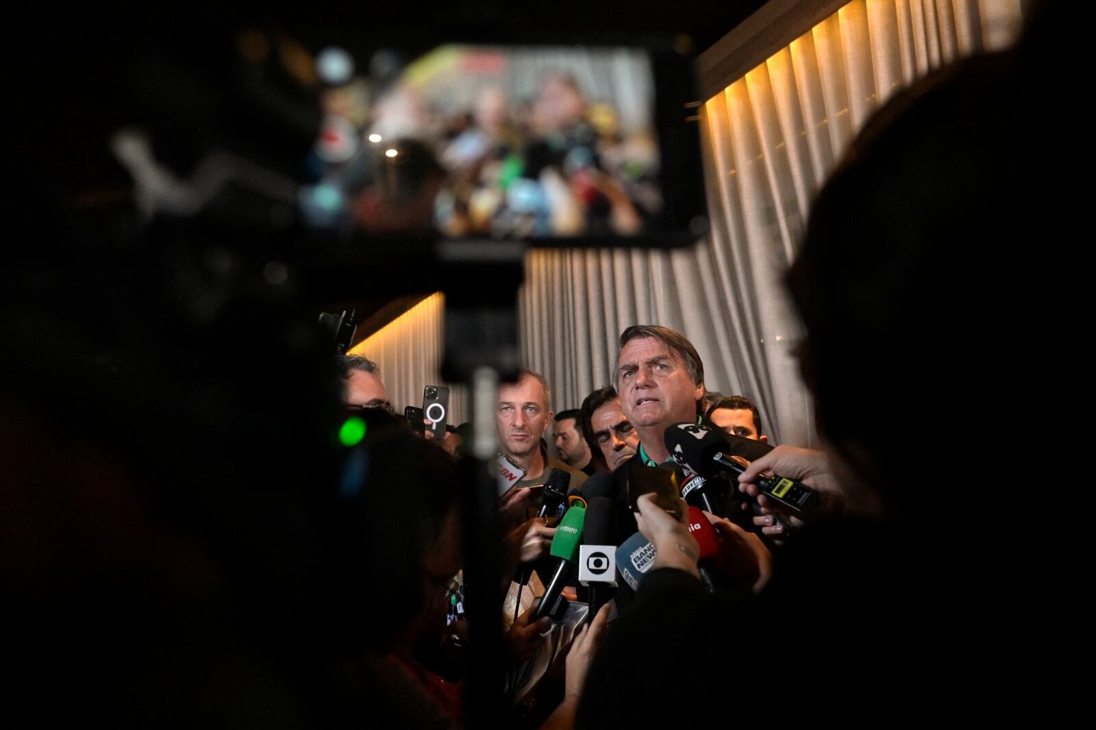 Bolsonaro en Belo Horizonte, disconforme con el fallo.