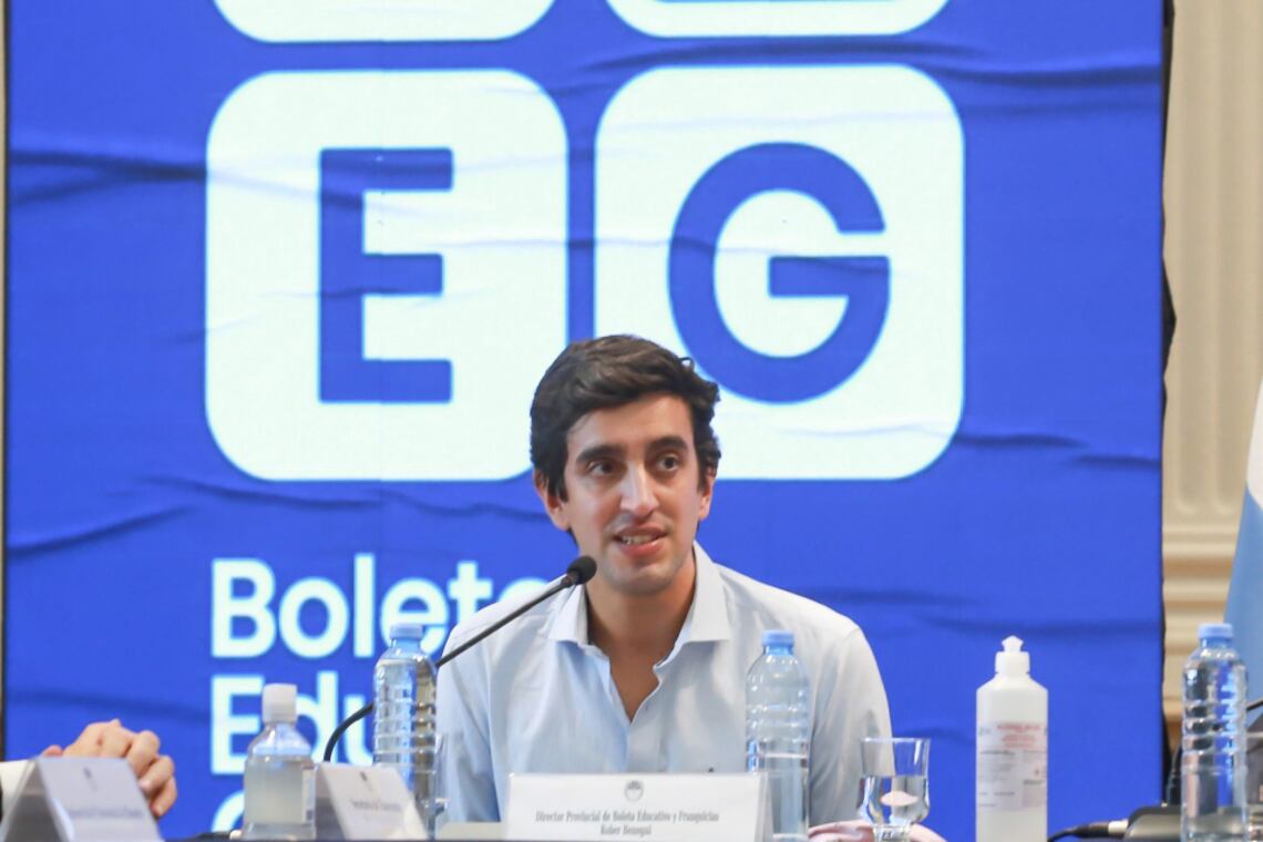 Benegui: "Empieza antes por los procesos de recuperación educativos".