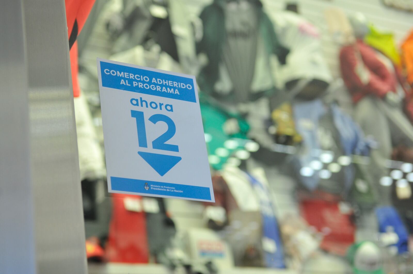 Los rubros con mayores ventas fueron indumentaria y electrodomésticos. 