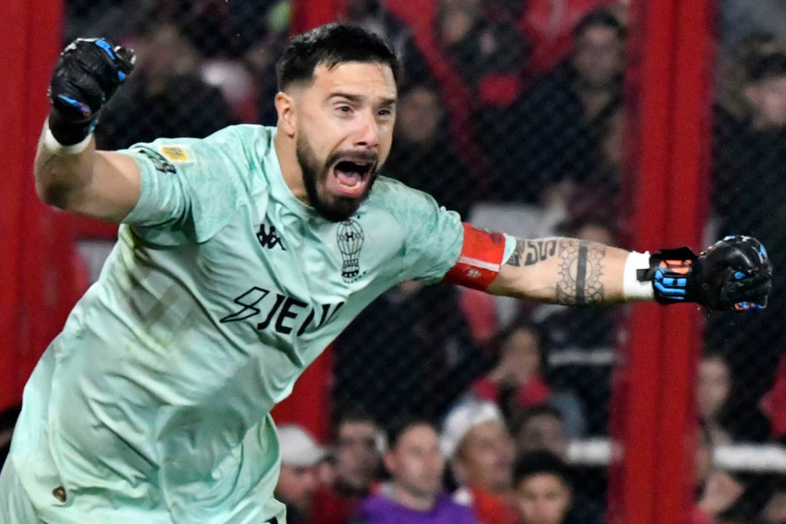 Hernán Galíndez, figura en la gloriosa tarde del sábado de Huracán