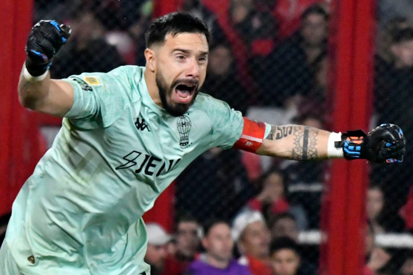 Hernán Galíndez, figura en la gloriosa tarde del sábado de Huracán