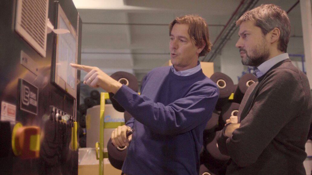 Lammens, a su paso por una fábrica textil en Villa Soldati.