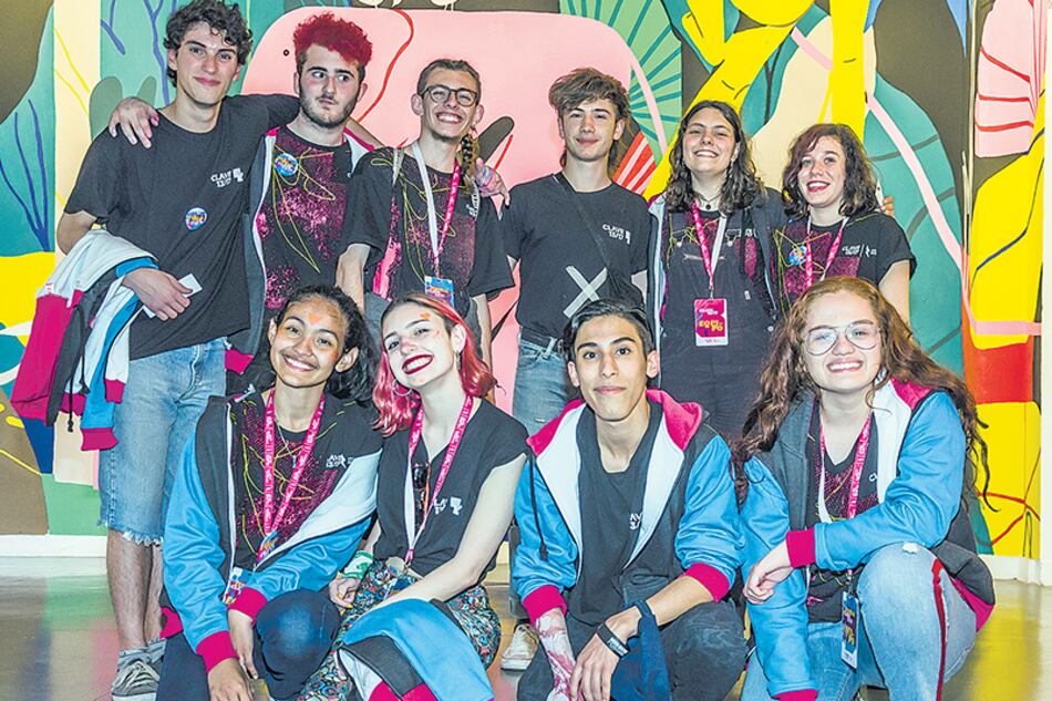 Un comité de diez adolescentes participó de la curaduría del Festival Clave.