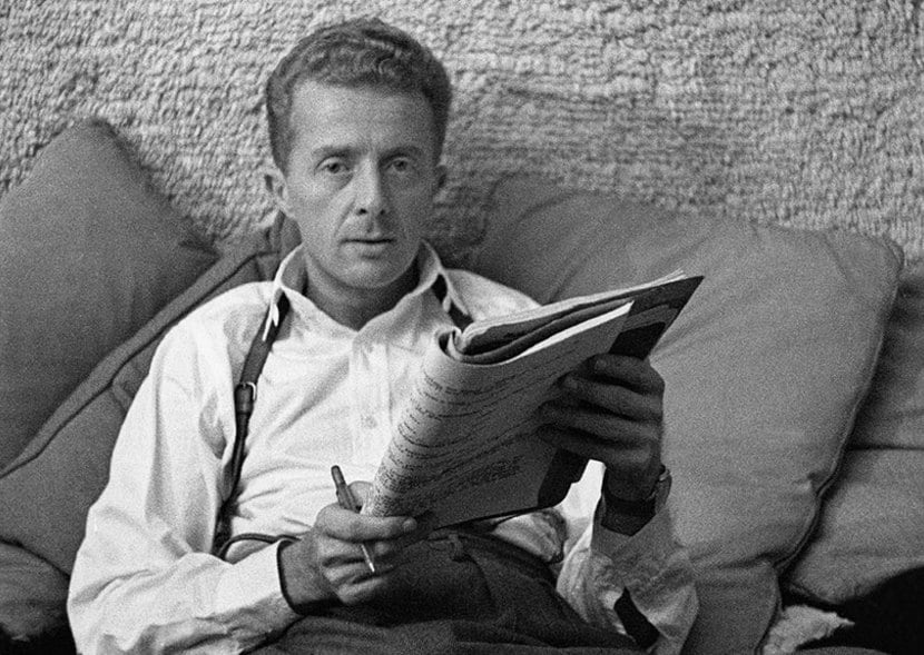 Paul Bowles murió el 18 de noviembre de 1999