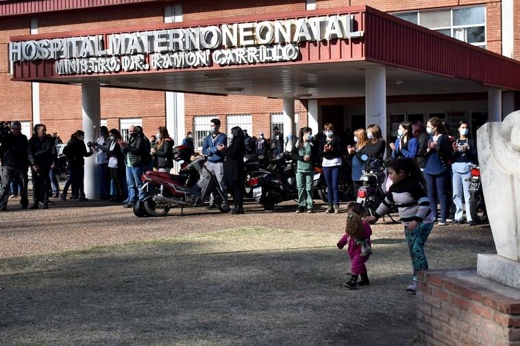 Encontraron un feto de 12 semanas en la cámara séptica del Hospital Materno Neonatal de Córdoba. Imagen: Télam.