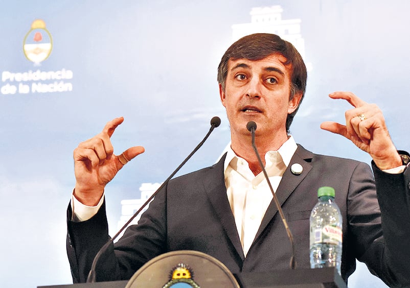 Esteban Bullrich se mostró favorable a la enseñanza religiosa en escuelas.