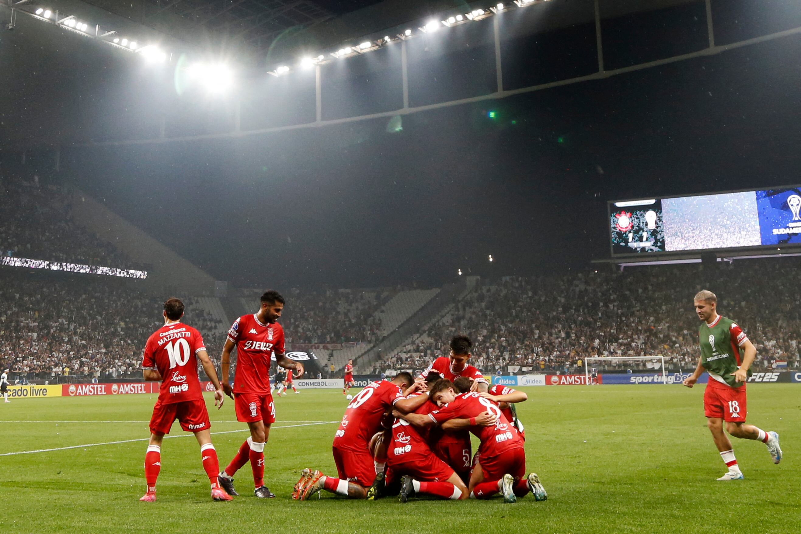 Huracán y un triunfo para la historia en Sao Paulo.