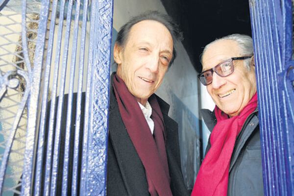 “Hay muchos ejemplos en los medios: hombres-boya que siempre se mantienen a flote con el poder de turno.”