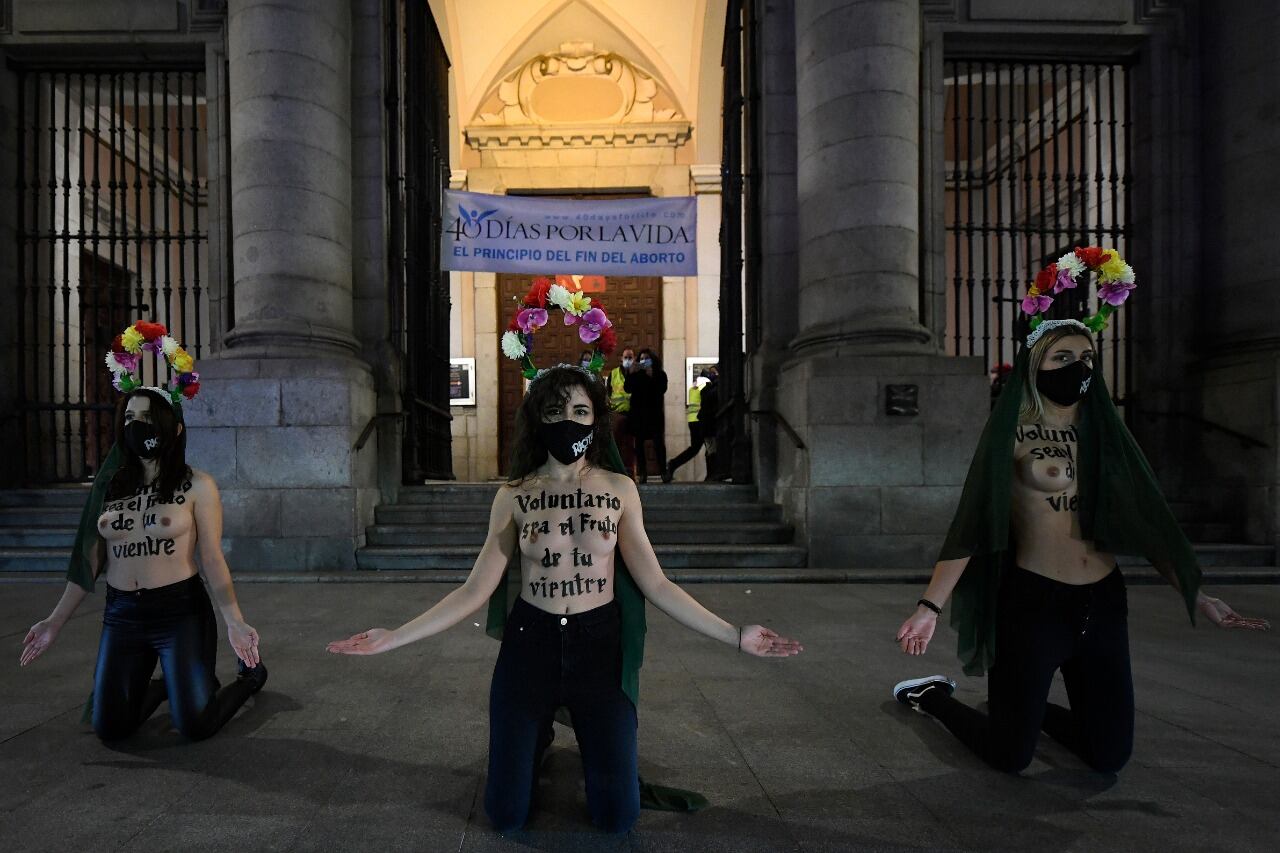 En Madrid, la convocatoria se realiza en las inmediaciones de la embajada argentina.