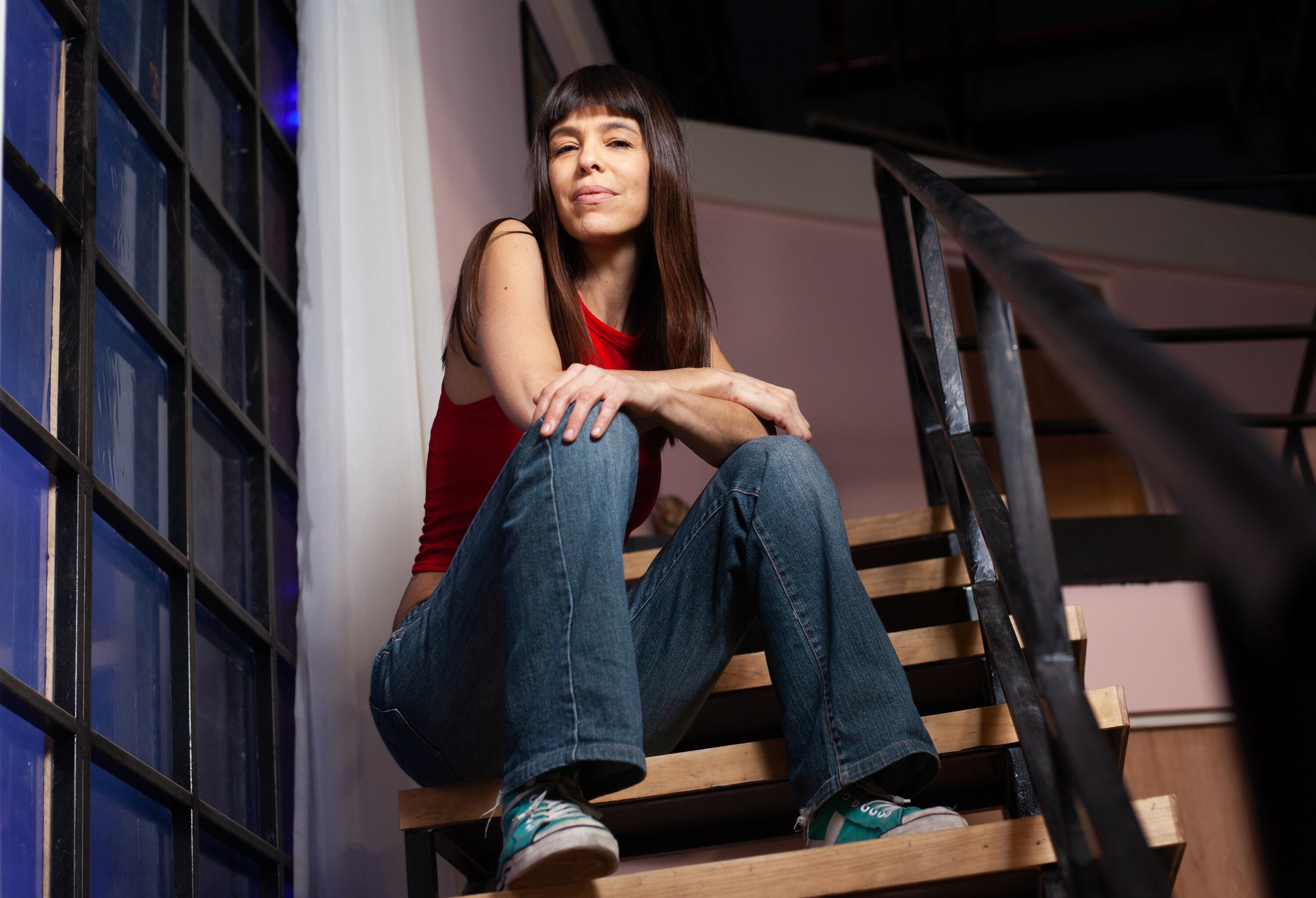 "Cuando me cae un proyecto en que siento que puedo disparar la imaginación, me tiro de cabeza."