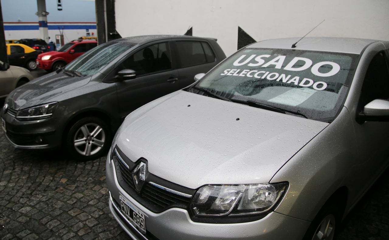 Renault logró ubicar al Clío en el tercer escalón del podio de los usados más vendidos en 2020.