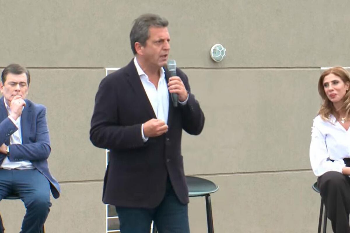 Zamora, Massa y Claudia Ledesma Abdala de Zamora.