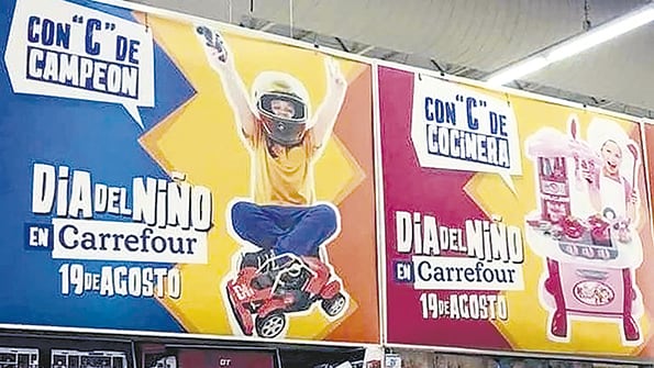 En agosto de 2018, una cadena de supermercados debió retirar por machista la campaña para el Día del Niño.
